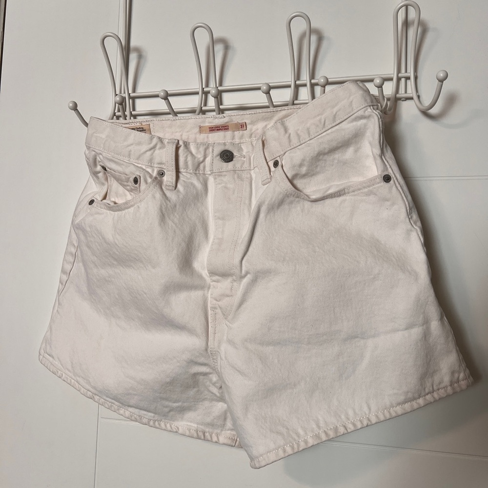 Levi’s High Rise Loose Shorts